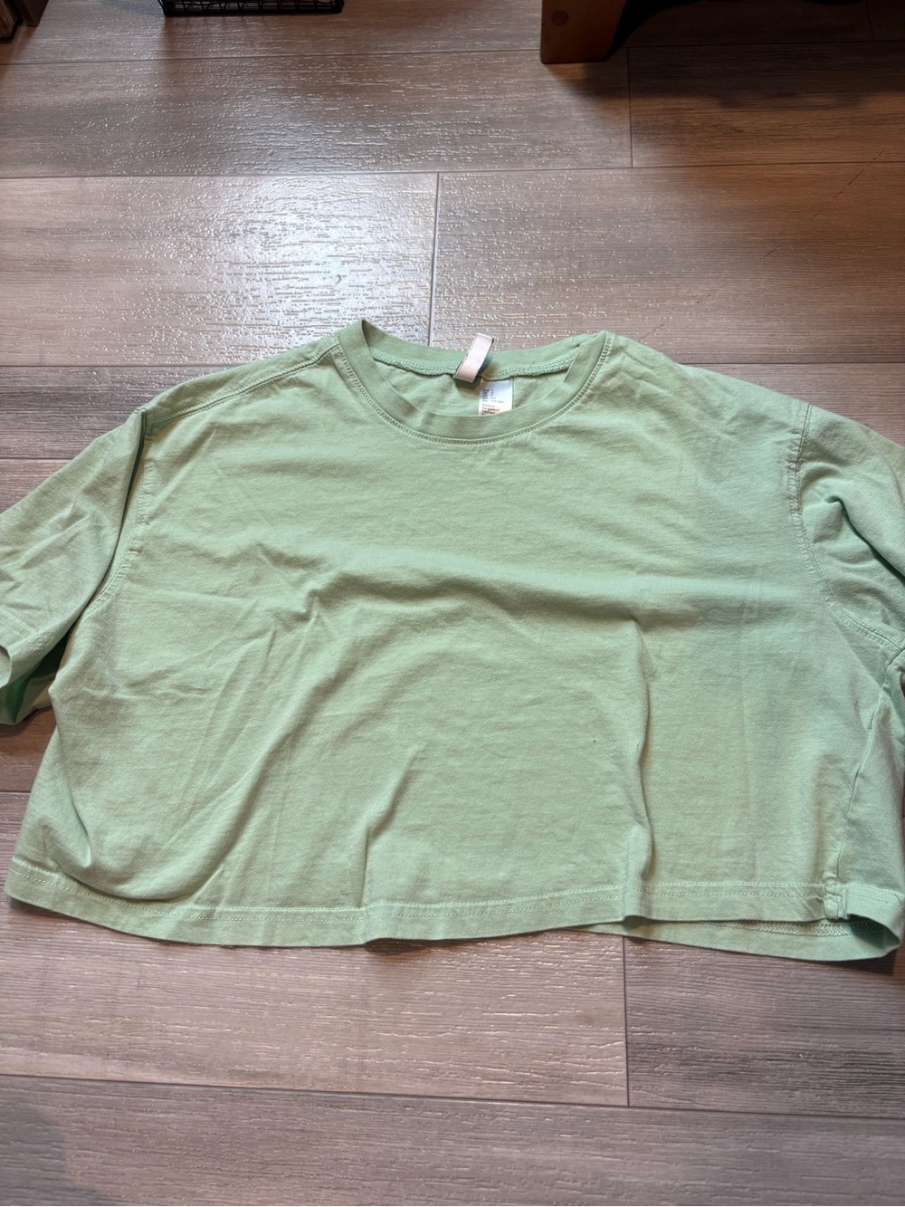 H&M Mint Green Cropped Crewneck Tee